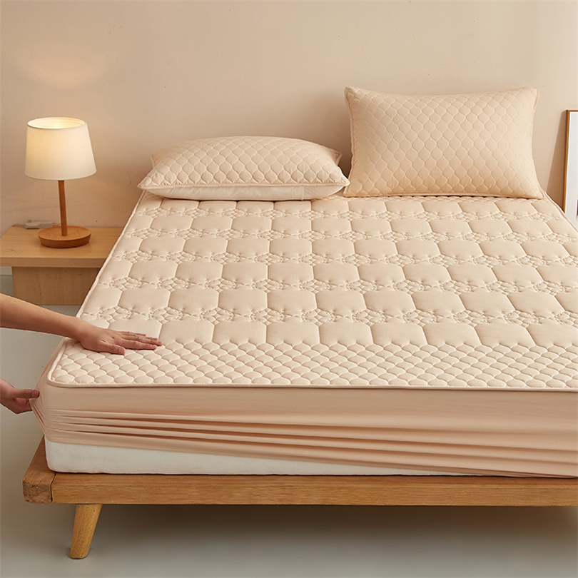 100% واقي مرتبة مقاوم للماء تن - مراجعة Waterproof Mattress Protector Breathable وسعره