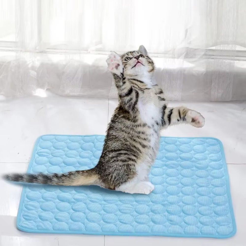 حصيرة تبريد للحيوانات الأليفة، - مراجعة Cooling Blanket Hot Sleepers وسعره