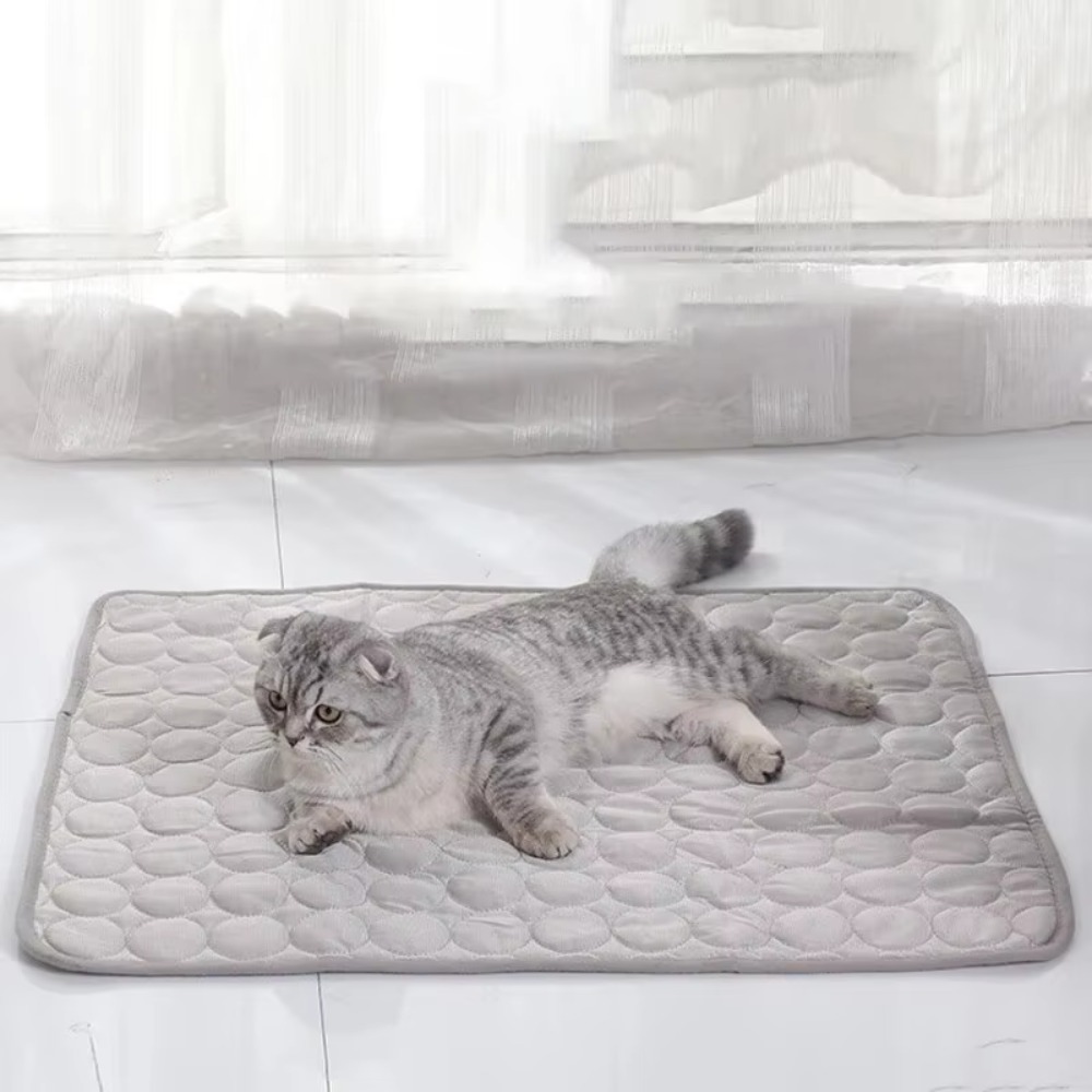حصيرة تبريد للحيوانات الأليفة، - مراجعة Cooling Blanket Hot Sleepers وسعره