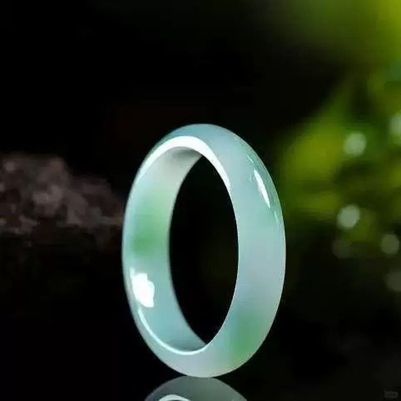 سوار من اليشم الميانماري، نوع  - مراجعة Lighting وسعره